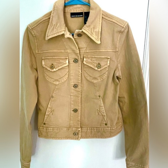 DKNYC Jackets & Blazers - DKNY - Women’s ✨Vintage✨dark beige denim button up jacket